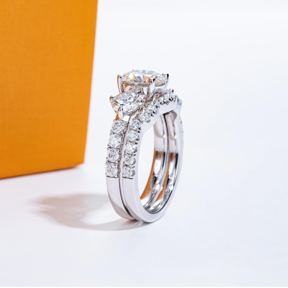 Past Future and Present wedding ring bridal set - Picture 5 of 8